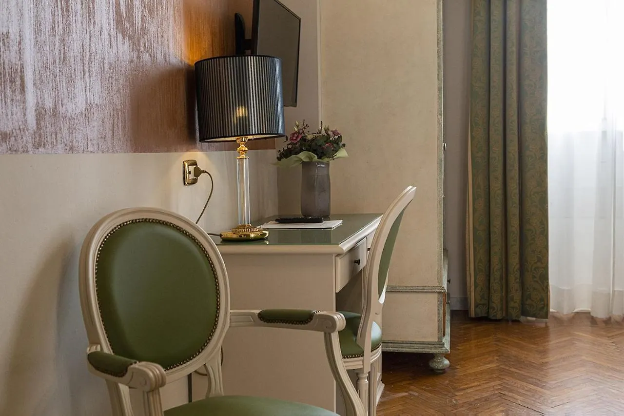 Hotel Donatello Florence
