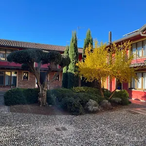  Apartamento Cozy Flat + Parking Close To Center/airport Italia